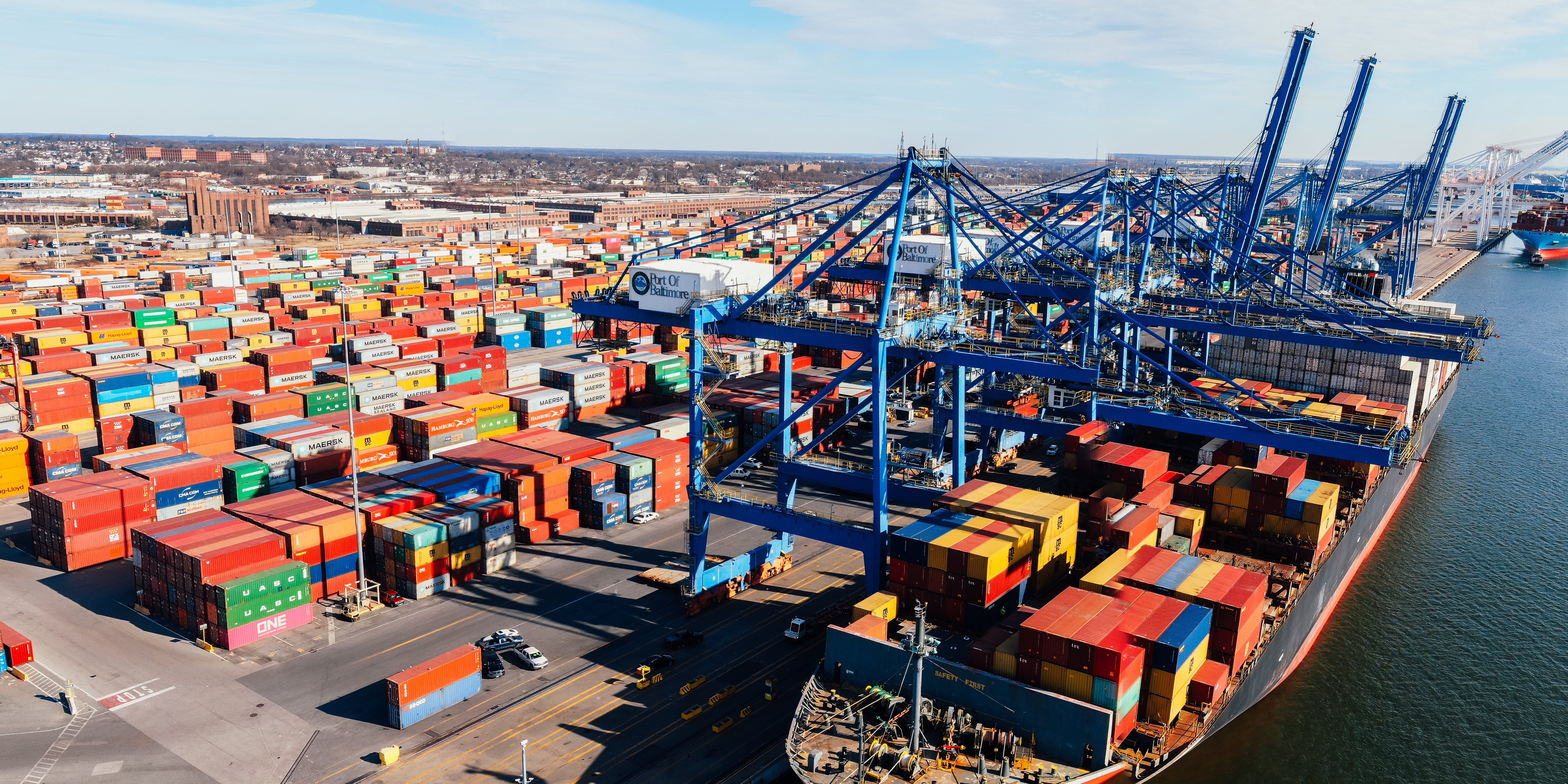 Economic Outlook: Opportunities and Challenges in the Australian Industrial & Trades Sector Economic Outlook: Opportunities and Challenges in the Australian Industrial & Trades Sector